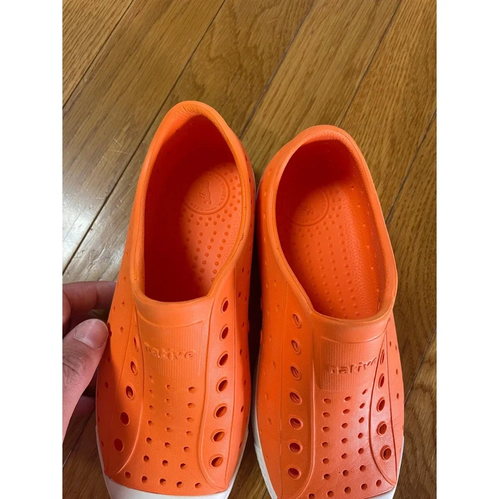 Native Jefferson Kids Orange EVA Slip On Water Shoes Sneakers J2